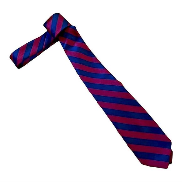 Vtg. Italian Silk Handmade Neck Tie - Picture 1 of 3